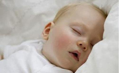 媽媽只需做好這3件事，孩子就能擁有一個良好睡眠習(xí)慣